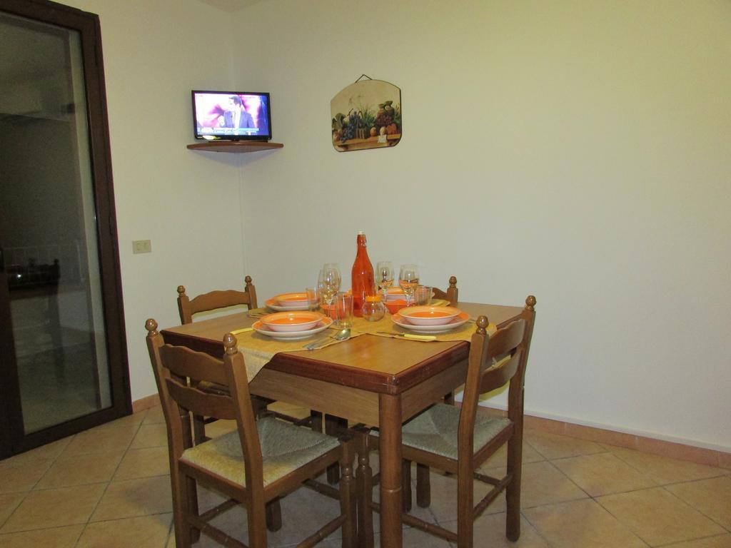 Residence Villa Santa Lucia Cefalù Quarto foto