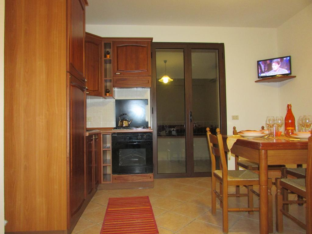 Residence Villa Santa Lucia Cefalù Quarto foto
